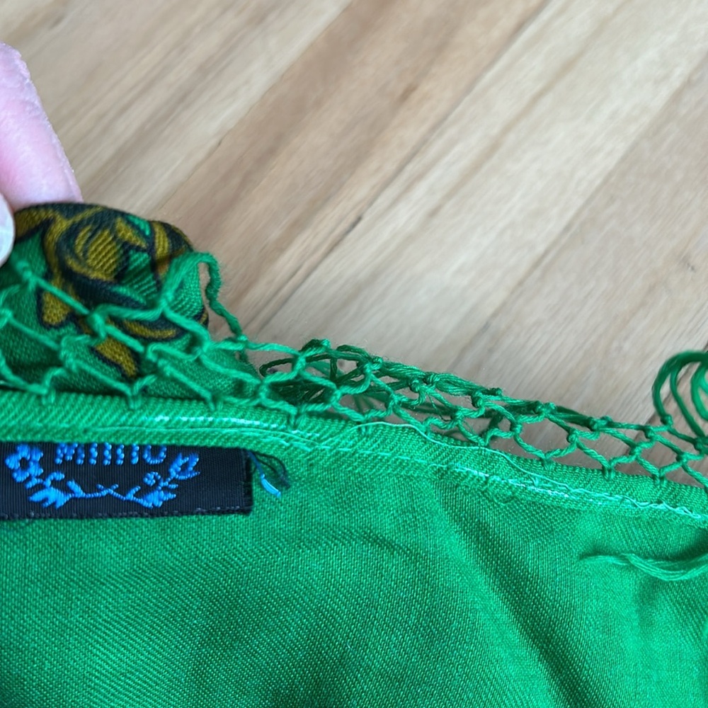 Large gorgeous pink and green wool shawl scarf wrap  or cover USSR or Russia - Picture 4 of 10